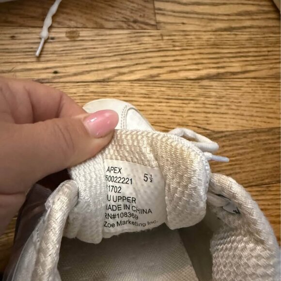 chase cheer shoes - Picture 3 of 4